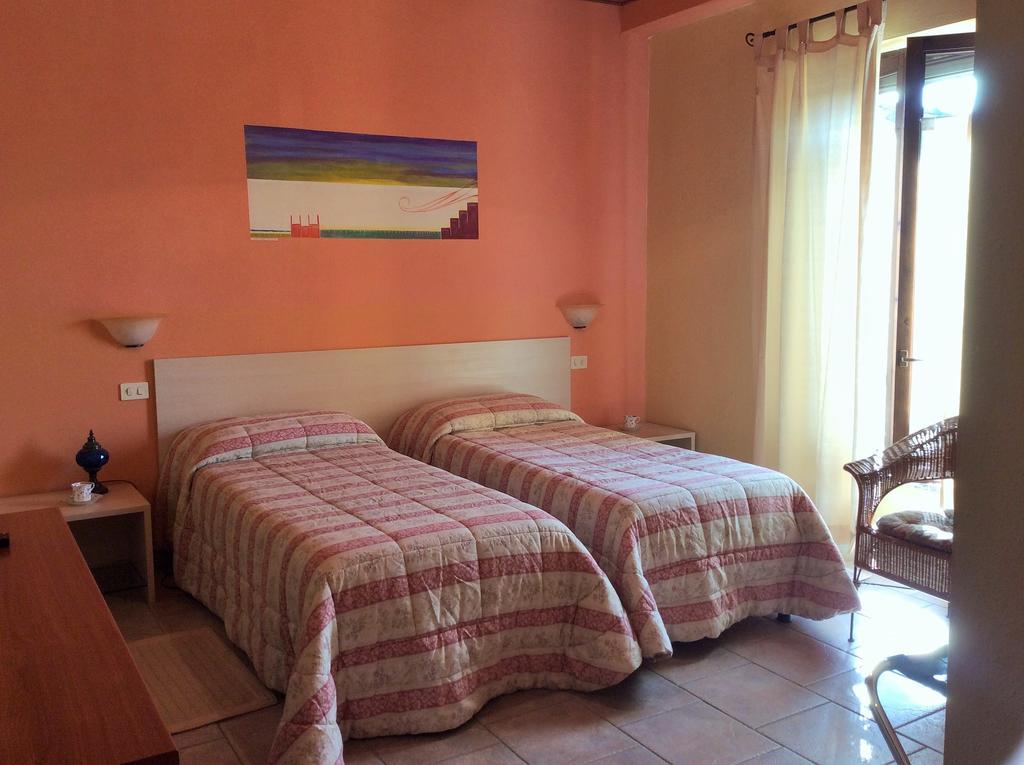 Agriturismo La Mussia Castelnuovo  Chambre photo